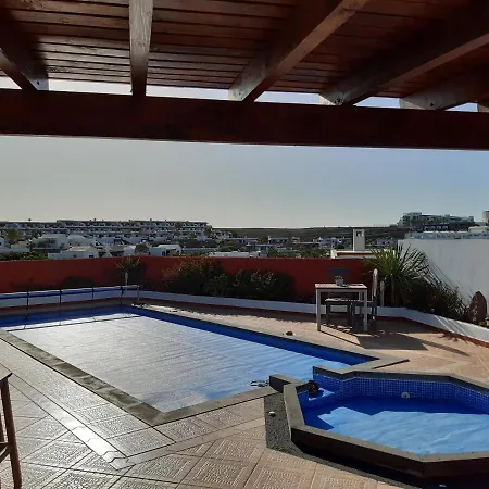 Willa Extremely Private Villa, Heated Pool & Jacuzzi, Pool Wet Bar, Great Views. *