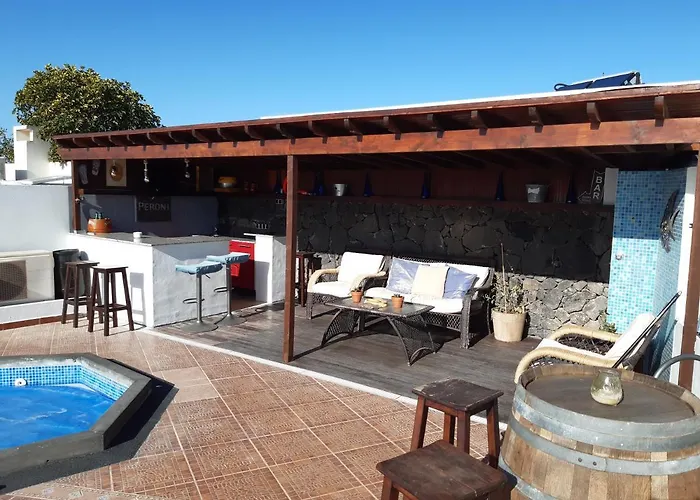 Extremely Private Villa, Heated Pool & Jacuzzi, Pool Wet Bar, Great Views. * פלאיה בלנקה