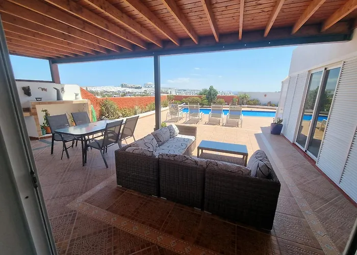 Extremely Private Villa, Heated Pool & Jacuzzi, Pool Wet Bar, Great Views. פלאיה בלנקה