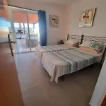 Extremely Private Villa, Heated Pool & Jacuzzi, Pool Wet Bar, Great Views. Vila Playa Blanca (Lanzarote)